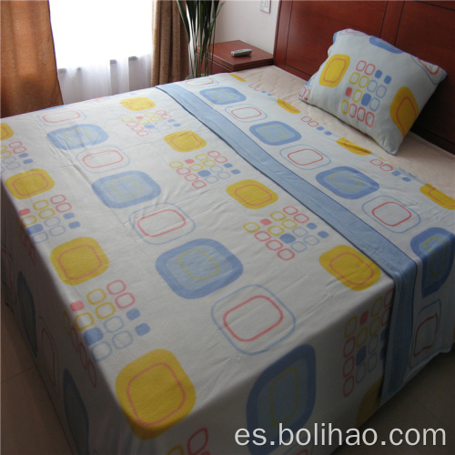 Sábana de cama con estampado de vellón cepillado de un lado